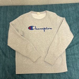 Women’s Champion Crewneck Sweater Size M